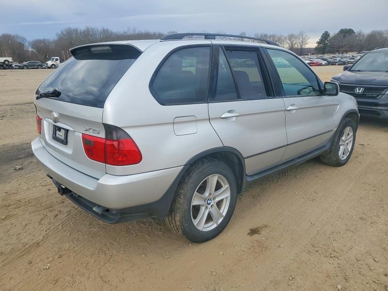 Photo 3 from auction – 2003 BMW X5 with VIN 5UXFA53523LV86567