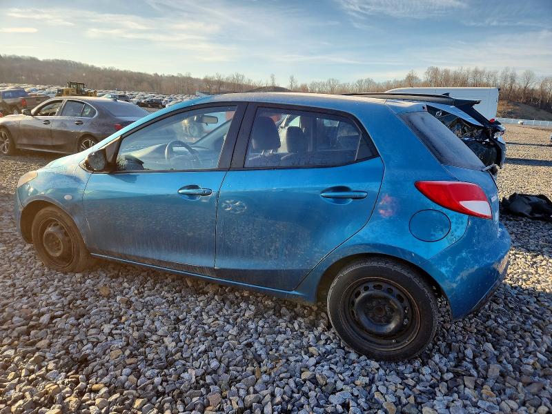 Photo 2 from auction – 2011 MAZDA MAZDA2 with VIN JM1DE1HZ6B0127026