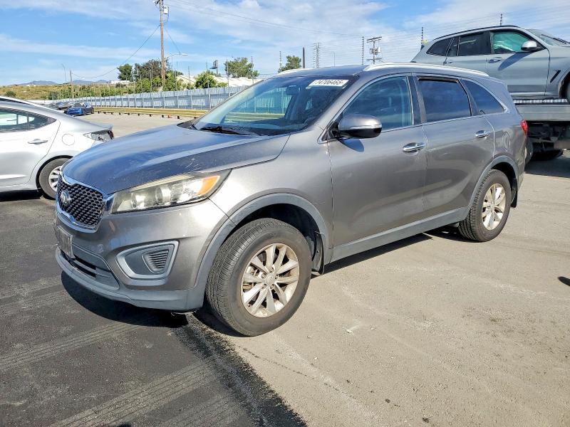 KIA SORENTO 2016 with VIN 5XYPG4A3XGG118149 - Photo from auction