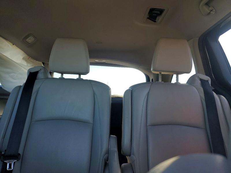Photo 10 from auction – 2019 HONDA ODYSSEY with VIN 5FNRL6H79KB070152