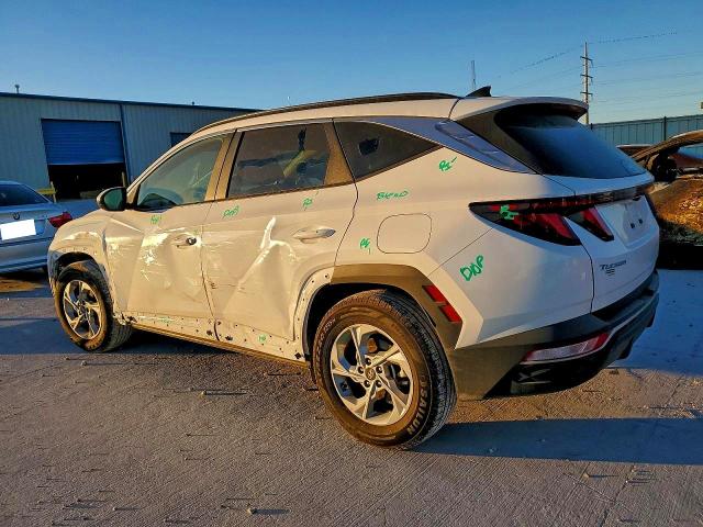 Photo 2 from auction – 2024 HYUNDAI TUCSON SEL with VIN 5NMJB3DE6RH305358