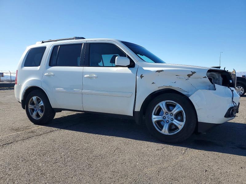 Photo 4 from auction – 2015 HONDA PILOT EXLN with VIN 5FNYF4H74FB018442