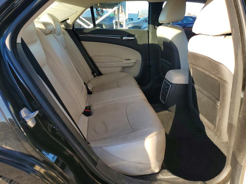 Photo 10 from auction – 2016 CHRYSLER 300C with VIN 2C3CCAEG8GH116623