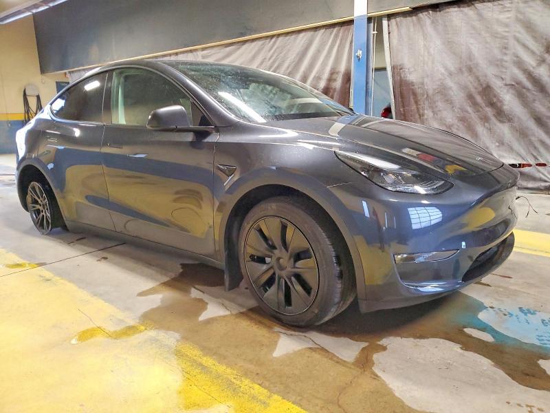 Photo 4 from auction – 2025 TESLA MODEL Y with VIN 7SAYGDEE6SF290178