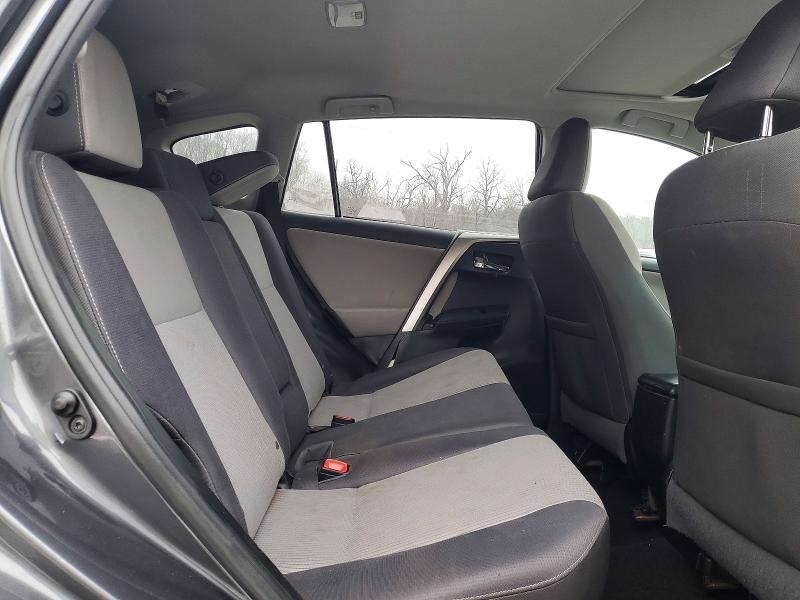 Photo 11 from auction – 2015 TOYOTA RAV4 XLE with VIN 2T3RFREV0FW255427