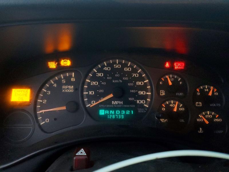 Photo 9 from auction – 2002 CHEVROLET SILVERADO with VIN 2GCEK19V021291496