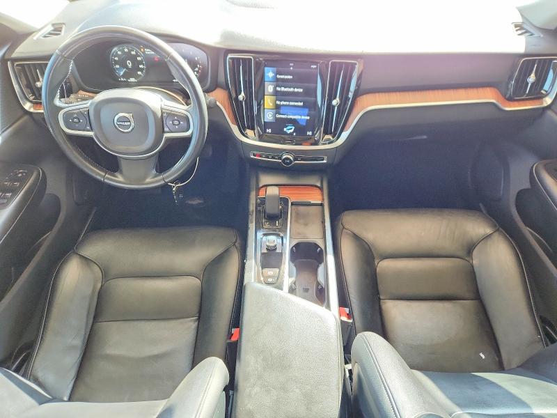 Photo 8 from auction – 2022 VOLVO S60 B5 MOM with VIN 7JRL12FZ4NG161852