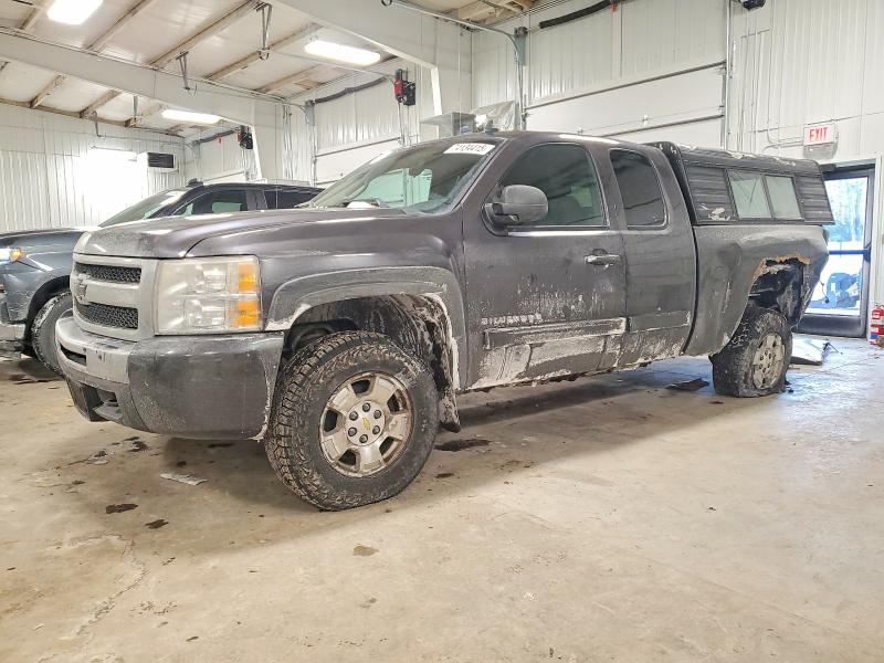 CHEVROLET SILVERADO 2010 with VIN 1GCSKSE36AZ113241 - Photo from auction