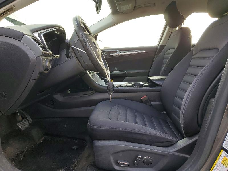 Photo 7 from auction – 2016 FORD FUSION SE with VIN 3FA6P0LU3GR330705