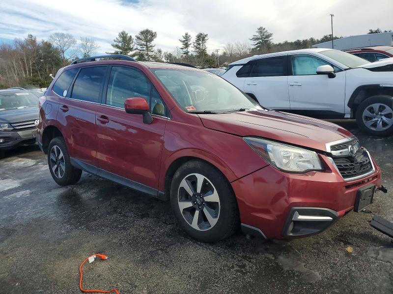 Снимка 4 от търг – 2018 SUBARU FORESTER 2 с VIN JF2SJAJC6JH531938