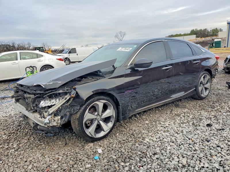 Photo 1 from auction – 2018 HONDA ACCORD TOU with VIN 1HGCV2F98JA040906