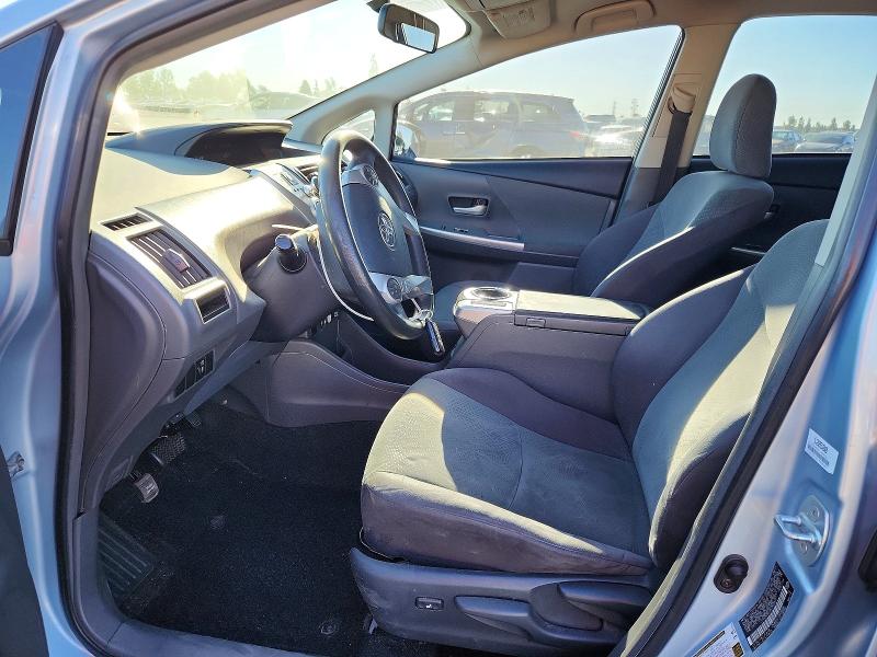 Photo 7 from auction – 2012 TOYOTA PRIUS V with VIN JTDZN3EU6C3028457