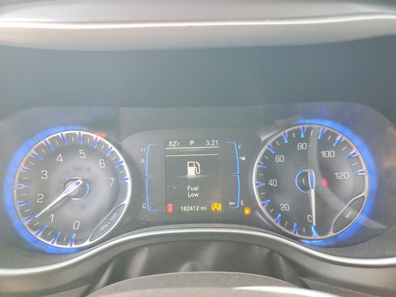 صورة رقم 9 من المزاد - 2018 CHRYSLER PACIFICA L مع VIN 2C4RC1CG9JR101011