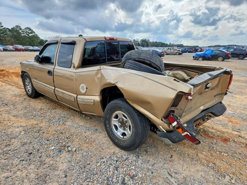 Photo 2 from auction – 2000 CHEVROLET SILVERADO with VIN 2GCEC19T5Y1244503