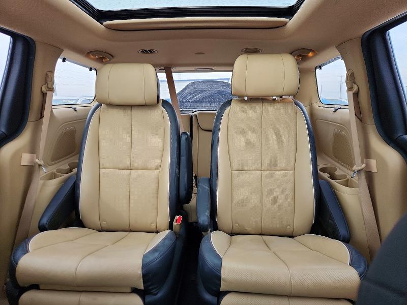 Photo 10 from auction – 2015 KIA SEDONA SXL with VIN KNDME5C13F6028854