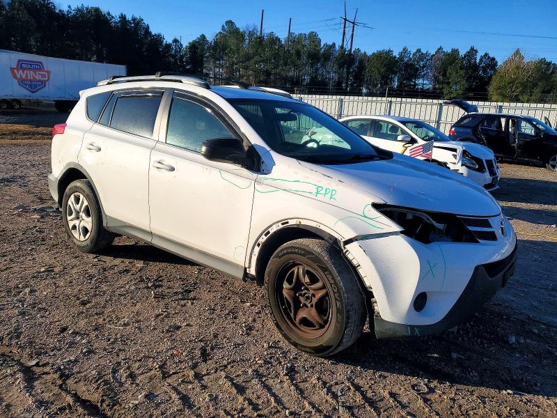 Photo 4 from auction – 2015 TOYOTA RAV4 LE with VIN 2T3ZFREV3FW196373