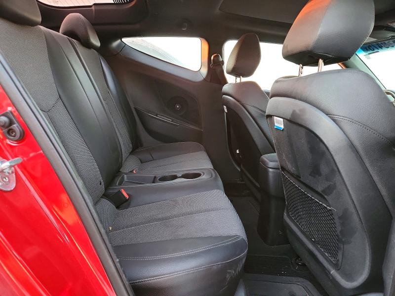 Photo 10 from auction – 2016 HYUNDAI VELOSTER with VIN KMHTC6AD4GU302110