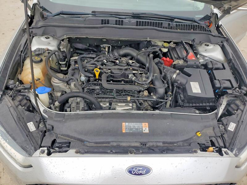 Photo 11 from auction – 2016 FORD FUSION SE with VIN 3FA6P0HD6GR360984