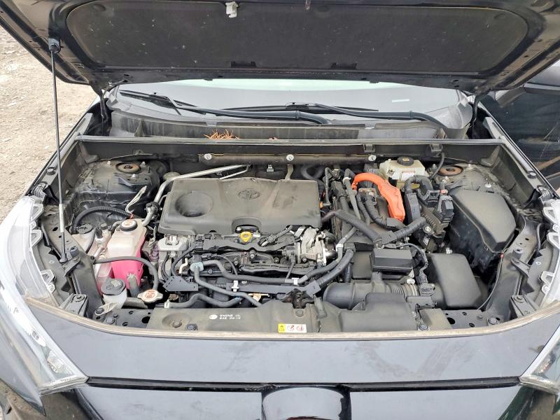 Photo 12 from auction – 2021 TOYOTA RAV4 LE with VIN JTML6RFV3MD016078