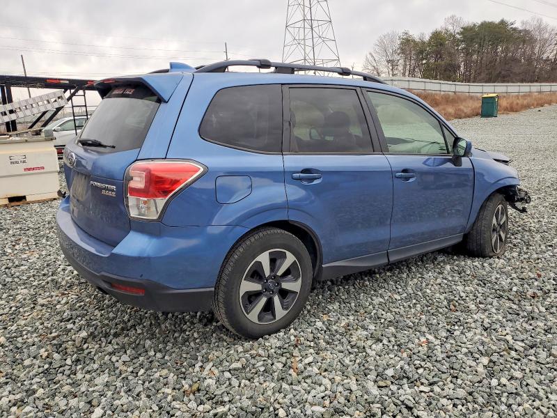 Photo 3 from auction – 2017 SUBARU FORESTER 2 with VIN JF2SJAEC6HH564975