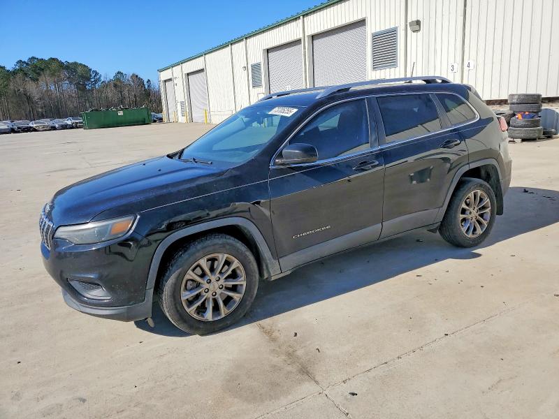JEEP CHEROKEE L 2019 with VIN 1C4PJLCB7KD434745 - Photo from auction