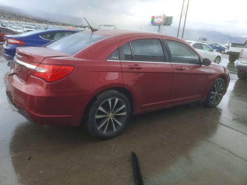 Photo 3 from auction – 2013 CHRYSLER 200 TOURIN with VIN 1C3CCBBB4DN542066