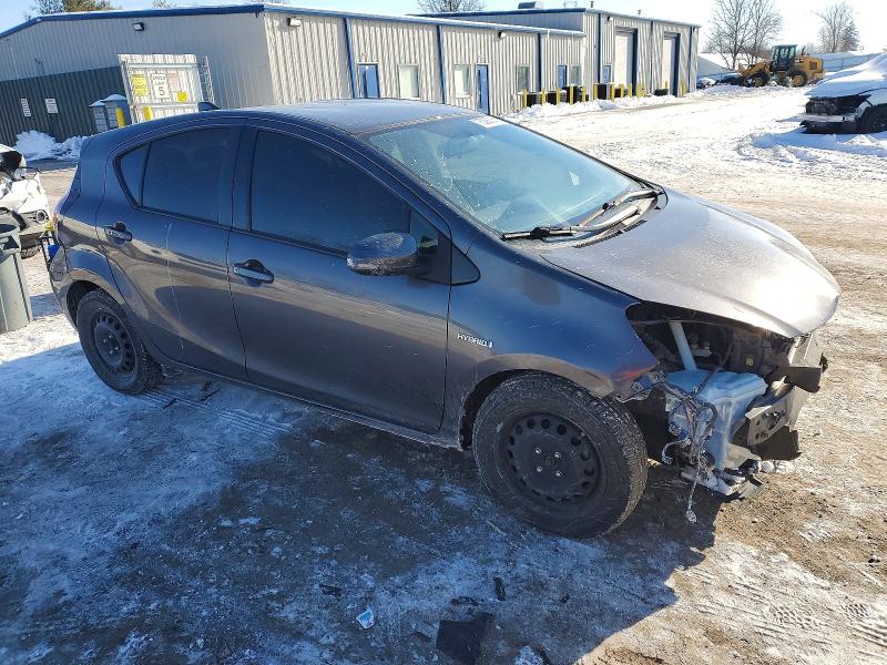 Photo 4 from auction – 2015 TOYOTA PRIUS C with VIN JTDKDTB3XF1102866