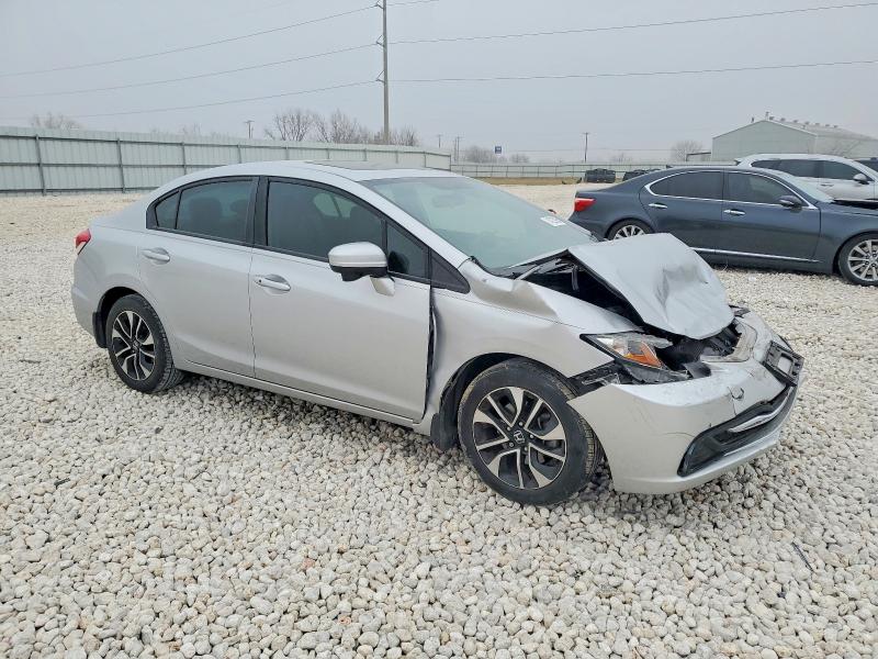 Photo 4 from auction – 2015 HONDA CIVIC with VIN 19XFB2F84FE110529