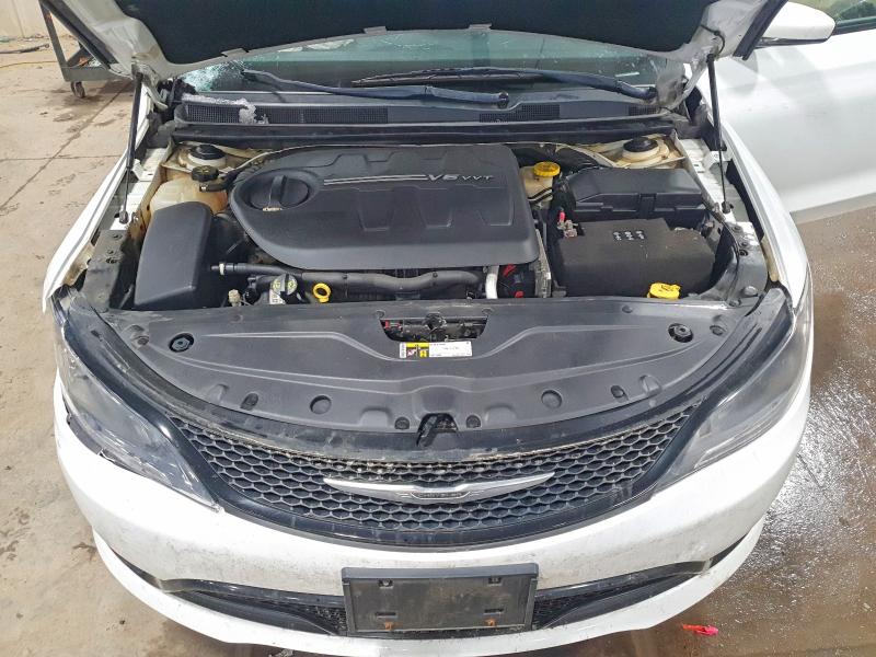 Photo 11 from auction – 2015 CHRYSLER 200 S with VIN 1C3CCCDG4FN540500