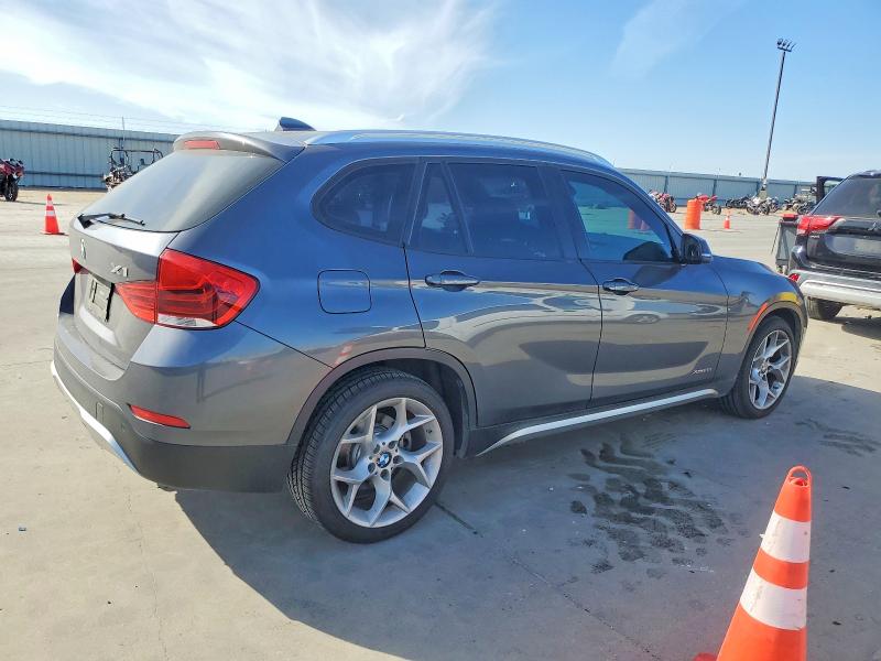 Photo 3 from auction – 2015 BMW X1 XDRIVE2 with VIN WBAVL1C55FVY25356