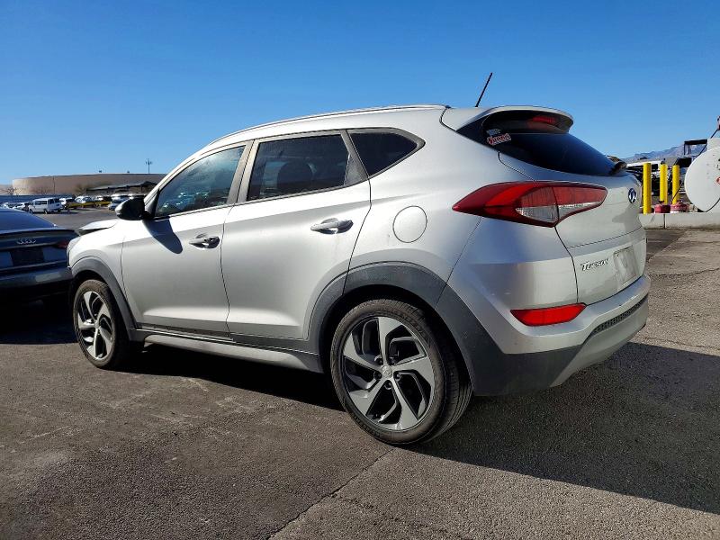 Photo 2 from auction – 2017 HYUNDAI TUCSON with VIN KM8J33A28HU486764