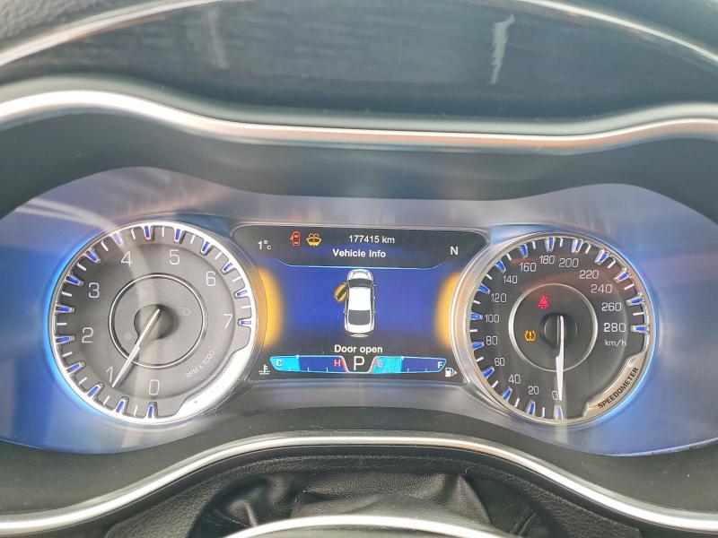 Photo 9 from auction – 2016 CHRYSLER 200 with VIN 1C3CCCCG7GN193697