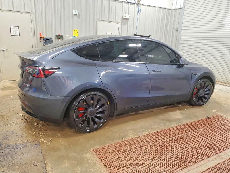 Photo 3 from auction – 2023 TESLA MODEL Y with VIN 7SAYGDEF3PF963590