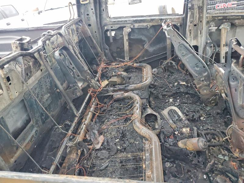 Photo 10 from auction – 2022 RAM 2500 with VIN 3C6UR5DL8NG384676