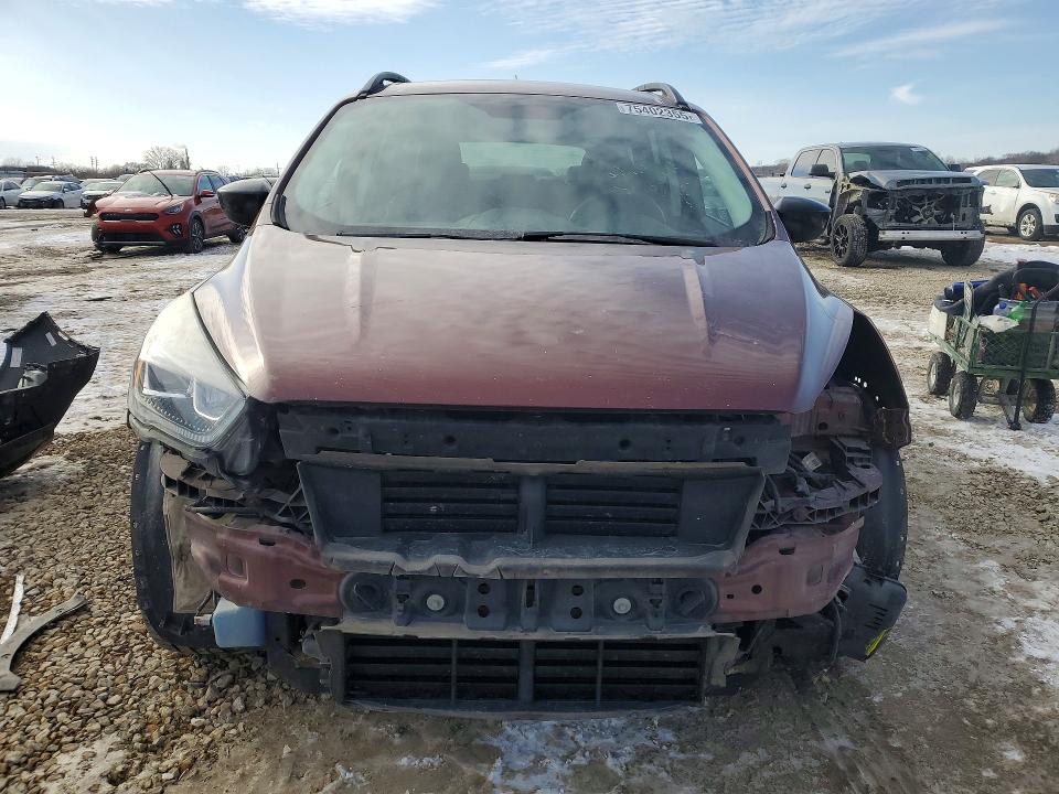 Photo 5 from auction – 2018 FORD ESCAPE SE with VIN 1FMCU0GDXJUC34856