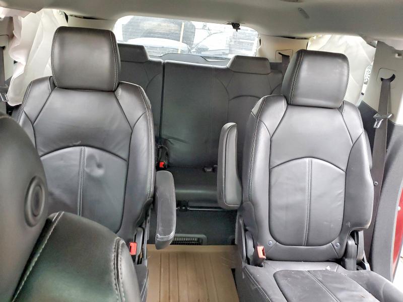 Photo 8 from auction – 2016 CHEVROLET TRAVERSE with VIN 1GNKRHKD8GJ284759