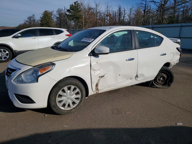 NISSAN VERSA 2016 with VIN 3N1CN7AP8GL814464 - Photo from auction