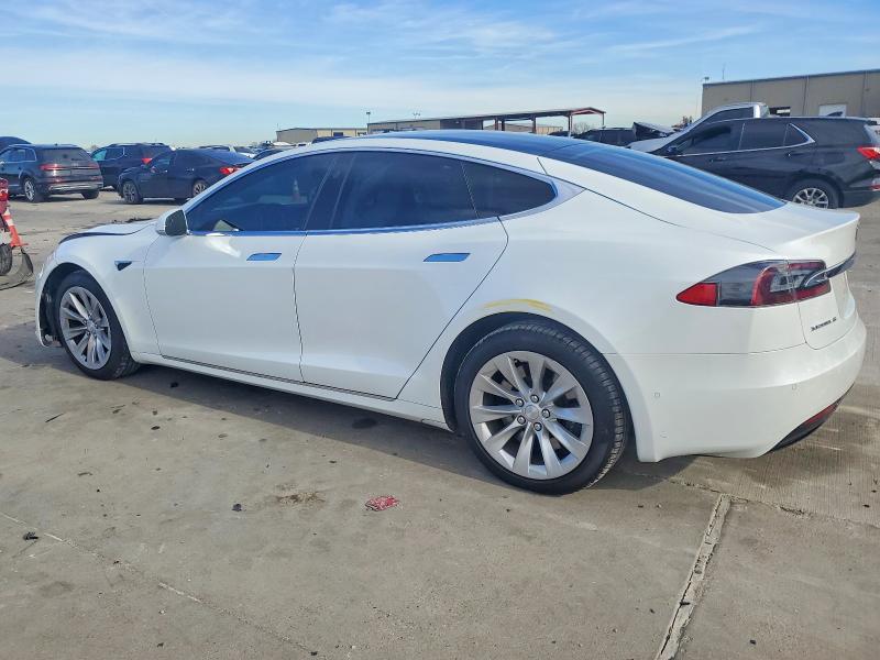 Photo 2 from auction – 2018 TESLA MODEL S with VIN 5YJSA1E20JF265638