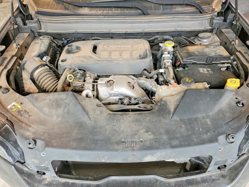 Photo 12 from auction – 2019 JEEP CHEROKEE with VIN 1C4PJMLN2KD275522