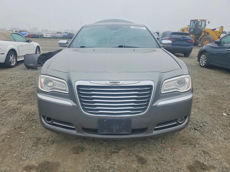 Photo 5 from auction – 2012 CHRYSLER 300C with VIN 2C3CCAPT1CH246182