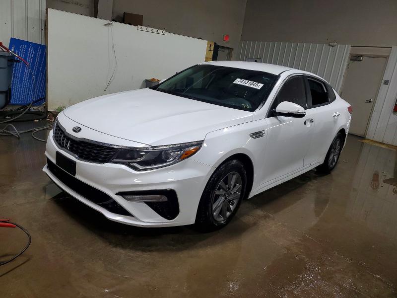 Photo 1 from auction – 2020 KIA OPTIMA LX with VIN 5XXGT4L30LG451998