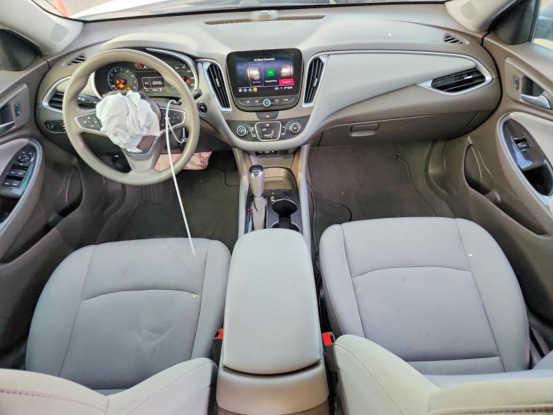 Photo 8 from auction – 2019 CHEVROLET MALIBU with VIN 1G1ZB5ST2KF173033