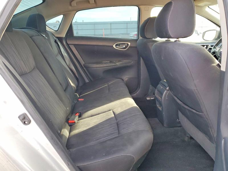 Photo 10 from auction – 2016 NISSAN SENTRA S with VIN 3N1AB7AP2GL677585