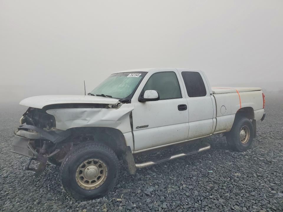 Photo 1 from auction – 2002 CHEVROLET SILVERADO with VIN 1GCGK29U52Z191150