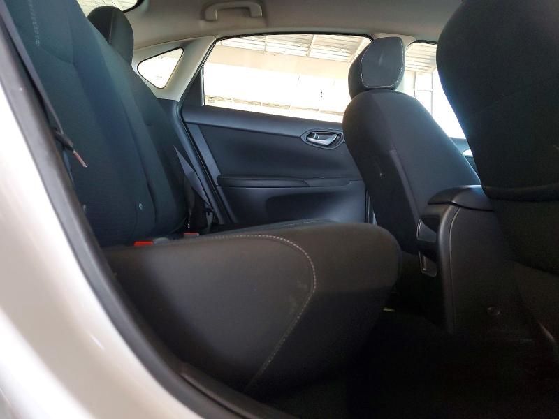 Photo 11 from auction – 2018 NISSAN SENTRA S with VIN 3N1AB7AP2JY232631