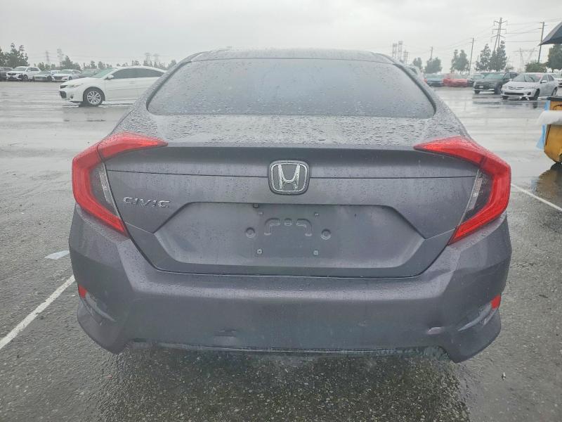 Photo 6 from auction – 2018 HONDA CIVIC with VIN 2HGFC2F55JH502291