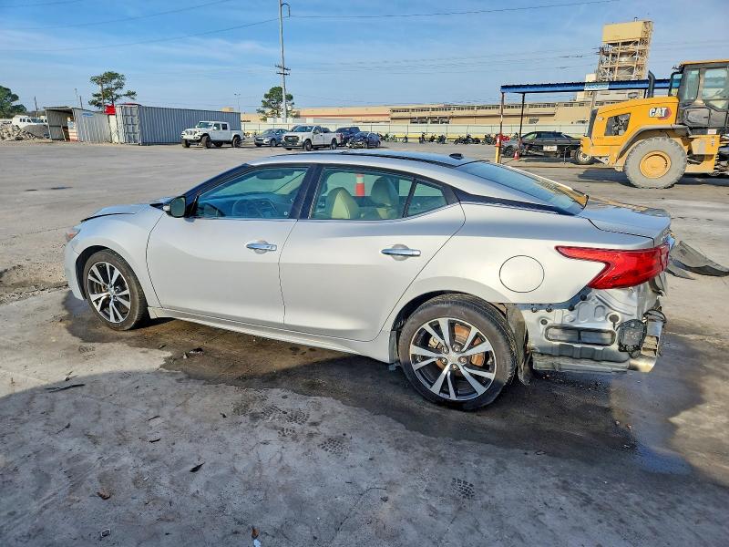 Photo 2 from auction – 2017 NISSAN MAXIMA with VIN 1N4AA6AP9HC426799