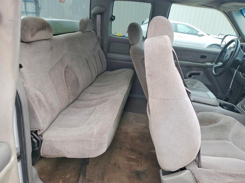 Photo 10 from auction – 2000 GMC NEW SIERRA with VIN 2GTEC19T6Y1130638