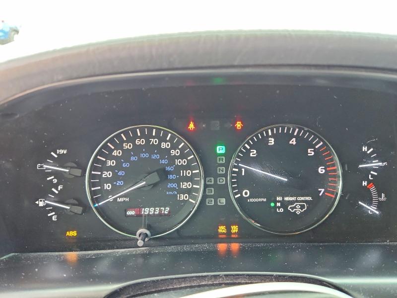 Photo 9 from auction – 2005 LEXUS LX 470 with VIN JTJHT00W253551872