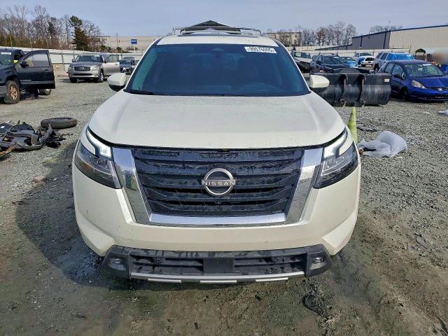 Photo 5 from auction – 2022 NISSAN PATHFINDER with VIN 5N1DR3DK5NC260478